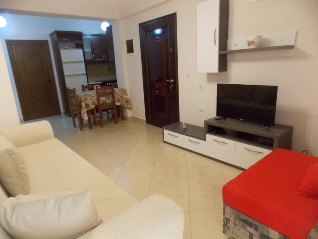 Amber Apartments Sarande Exterior photo